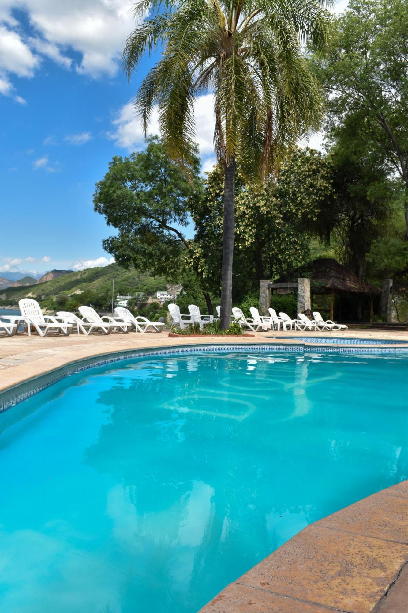Hotel Del Dique Cabra Corral Kültér fotó