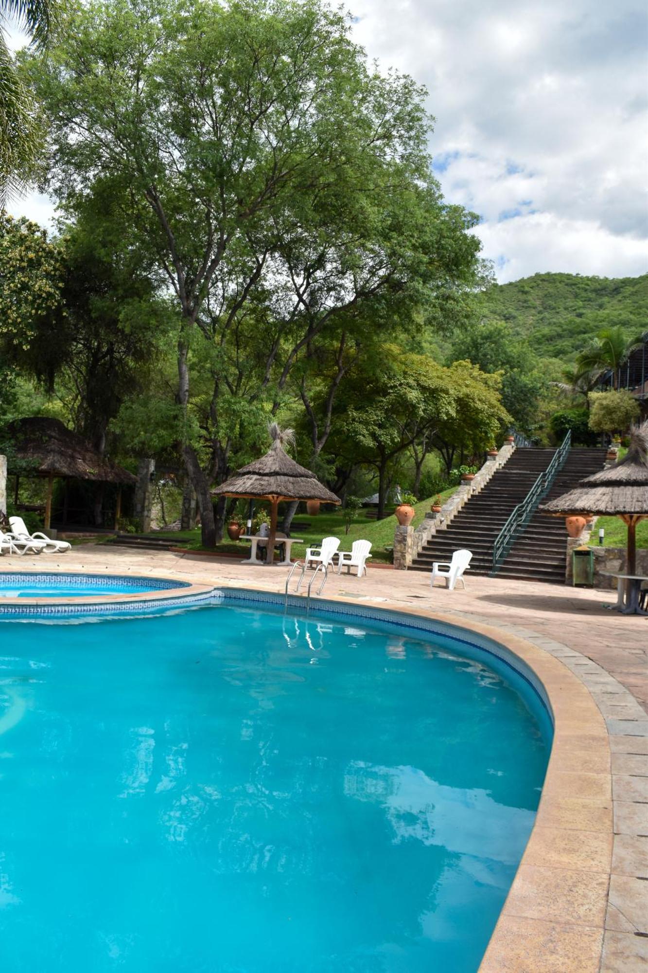 Hotel Del Dique Cabra Corral Kültér fotó