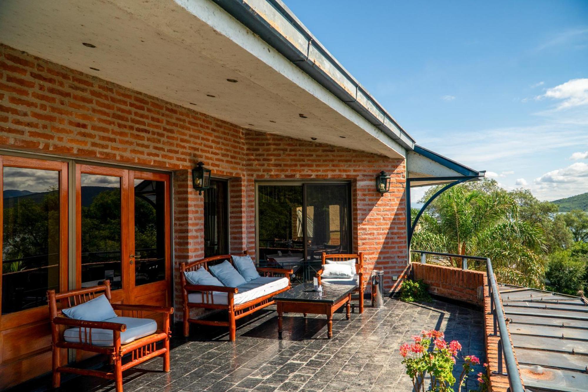 Hotel Del Dique Cabra Corral Kültér fotó